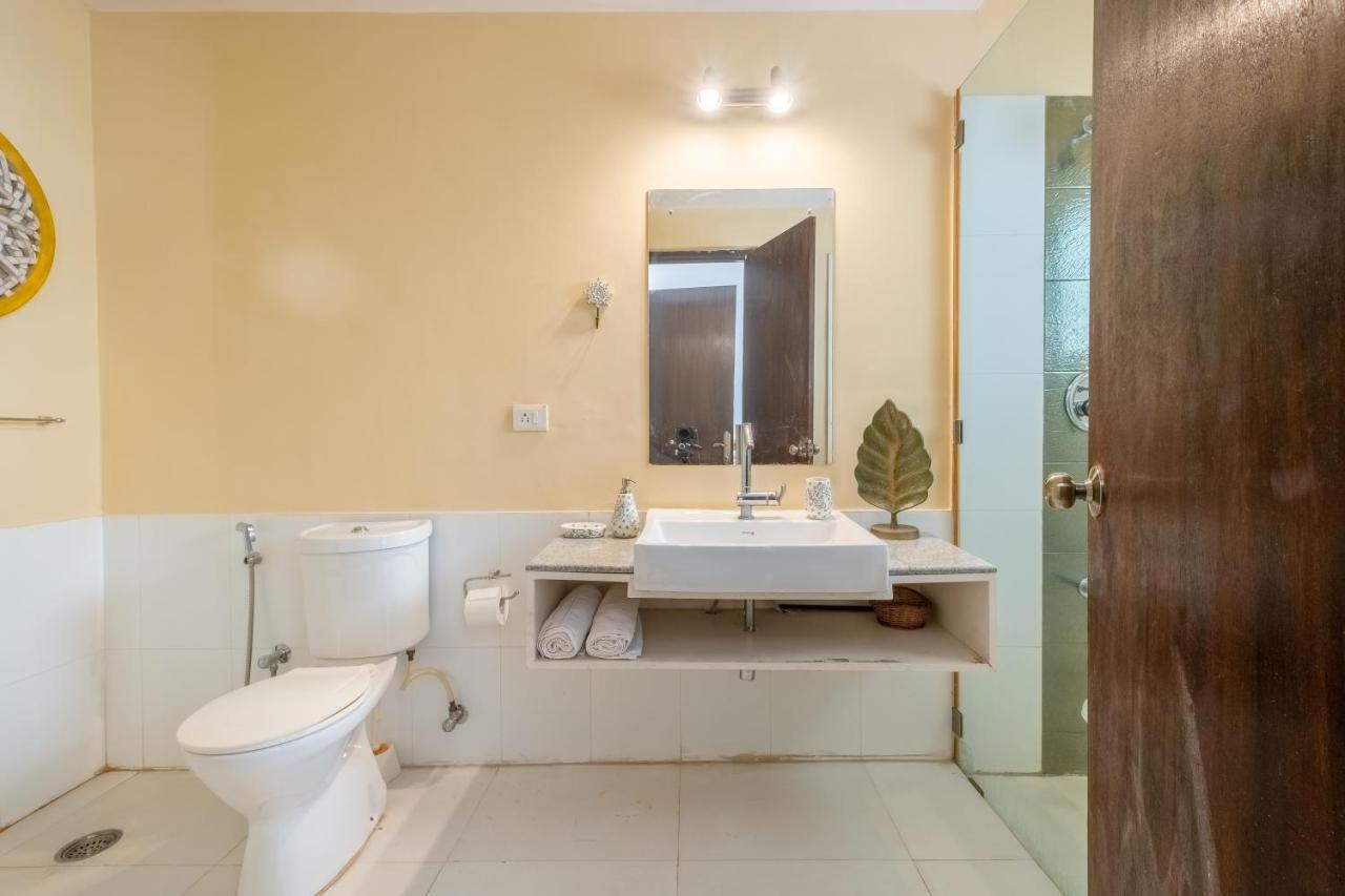 Snowdrop- Exquisite 3Bhk Villa With Pool- Candolim By Staymonkey Calangute Extérieur photo